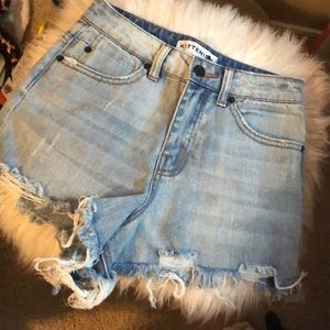 BRAND NEW Kittenish shorts 😏